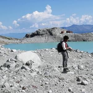 Meet your Posher, Raven